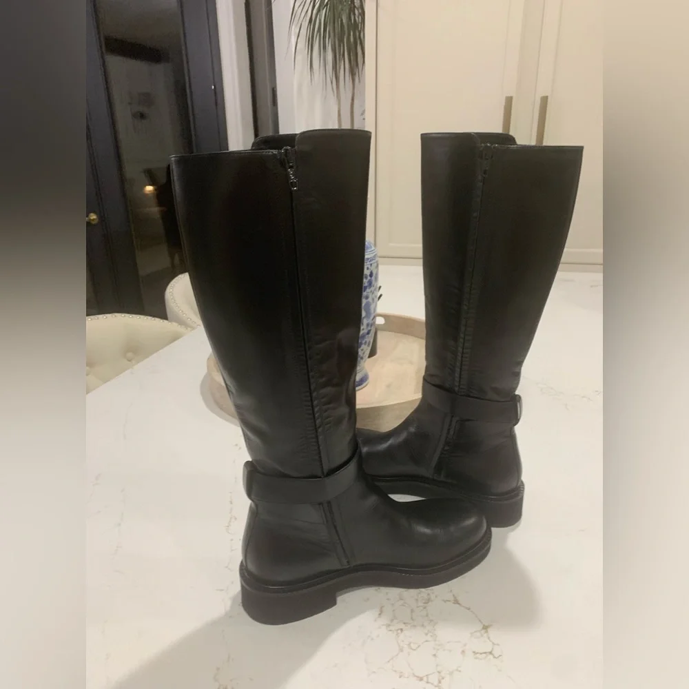 Valentino Garavani 40mm VLogo Locker Boots Size 40